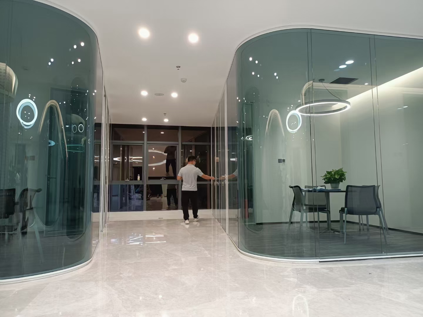 Enhance Your Space with Stylish Partition Glass Solutions