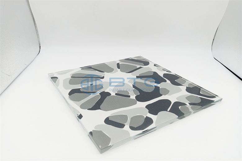 Discover the Beauty of Digital Printing Glass for Interior Decor